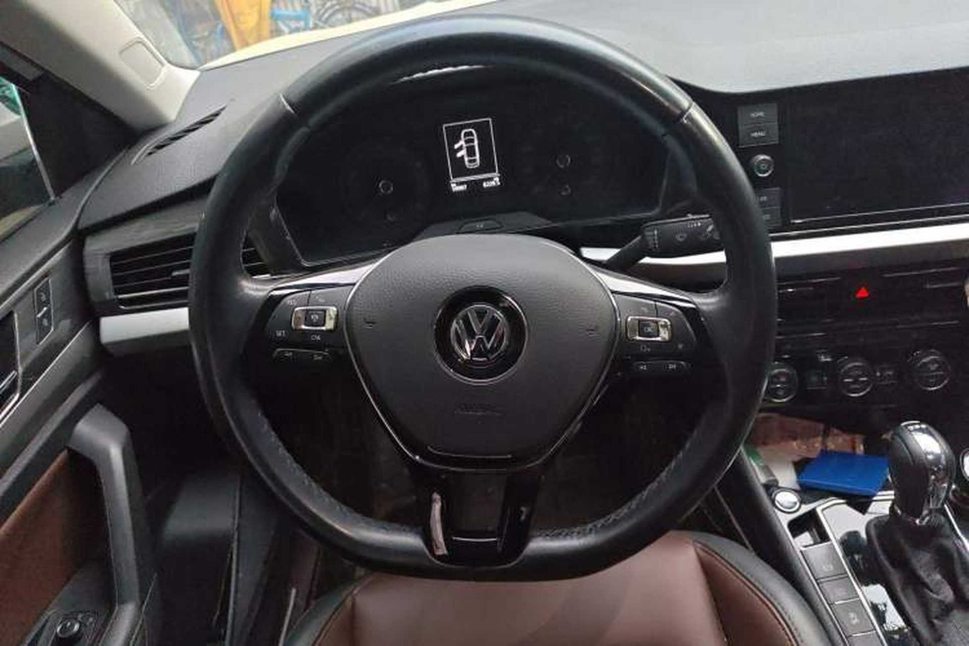 Used Volkswagen Lavida 2019 280TSI DSG Luxury Edition China VI Standard Steering Wheel