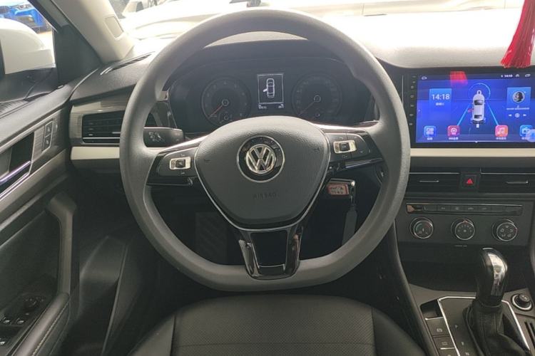 Used Volkswagen Lavida 2019 1.5L Automatic Comfort Edition China VI Standard Steering Wheel