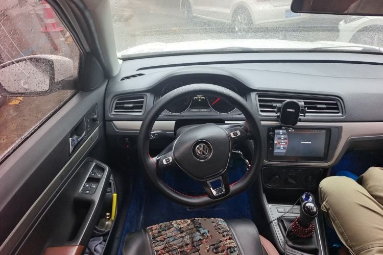 Used Volkswagen Lavida 2019 Lavida Start 1.5L Manual Comfort Edition China VI Standard Steering Wheel