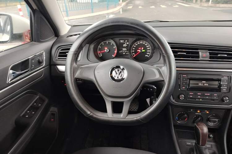 Used Volkswagen Lavida 2019 Lavida Start 1.5L Automatic Trendy Version China VI Standard Steering Wheel