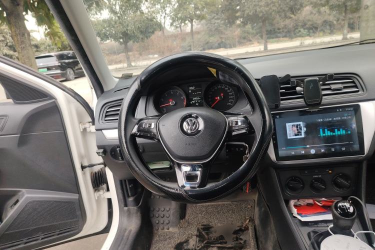 Used Volkswagen Lavida 2019 Lavida Start 1.5L Manual Fashion Edition China VI Standard Steering Wheel