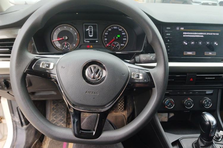 Used Volkswagen Lavida 2019 1.5L Automatic Comfort Edition China VI Standard Steering Wheel