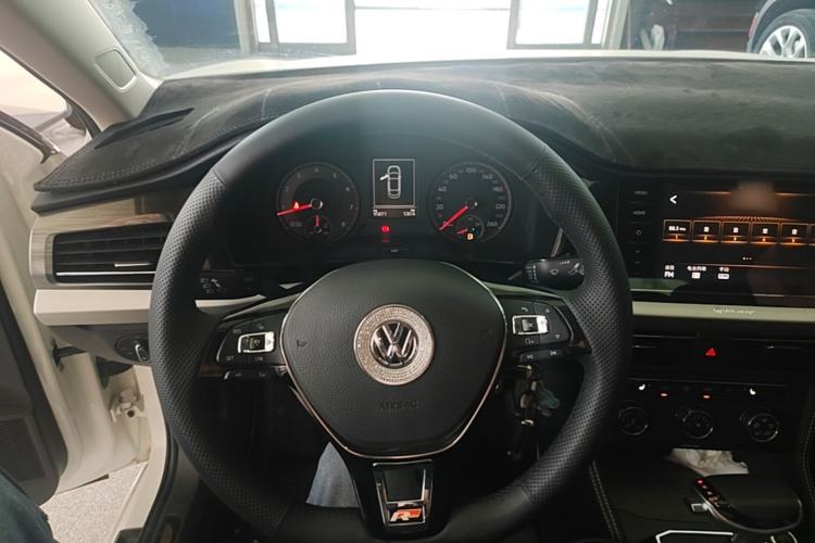 Used Volkswagen Lavida 2019 280TSI DSG Comfort Edition China VI standard Steering Wheel