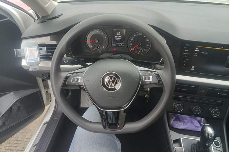 Used Volkswagen Lavida 2019 1.5L Automatic Comfort Edition China VI Standard Steering Wheel
