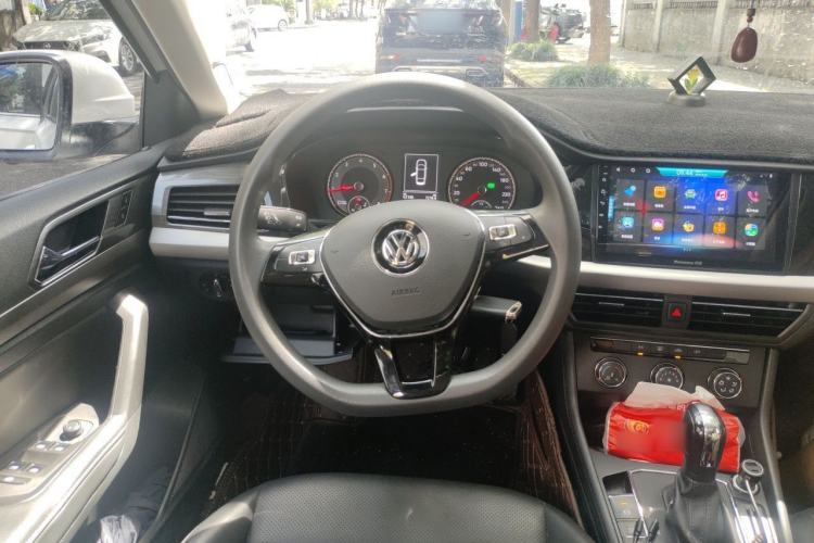 Used Volkswagen Lavida 2019 1.5L Automatic Comfort Edition China VI Standard Steering Wheel
