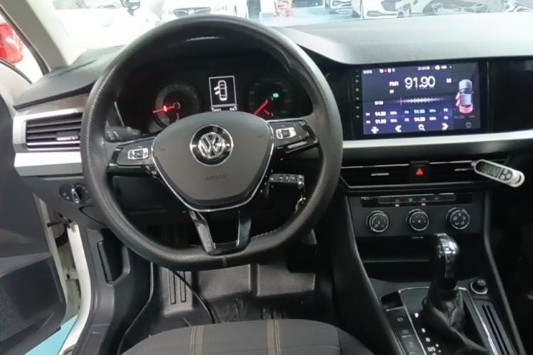 Used Volkswagen Lavida 2019 280TSI DSG Comfort Edition China VI standard Steering Wheel