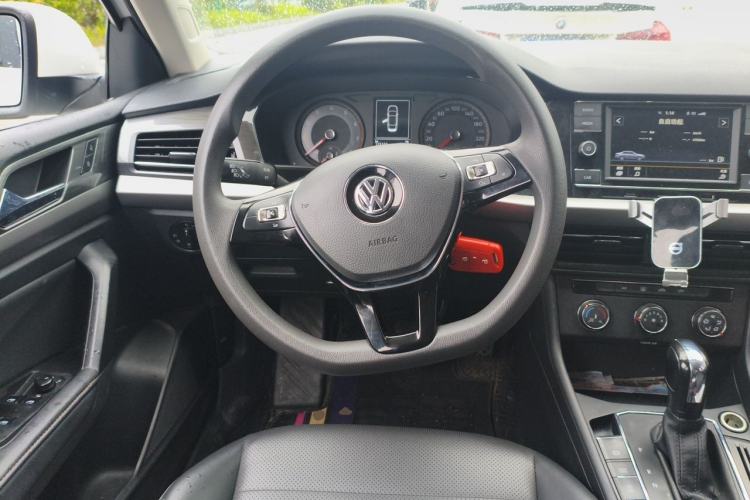 Used Volkswagen Lavida 2019 1.5L Automatic Comfort Edition China VI Standard Steering Wheel