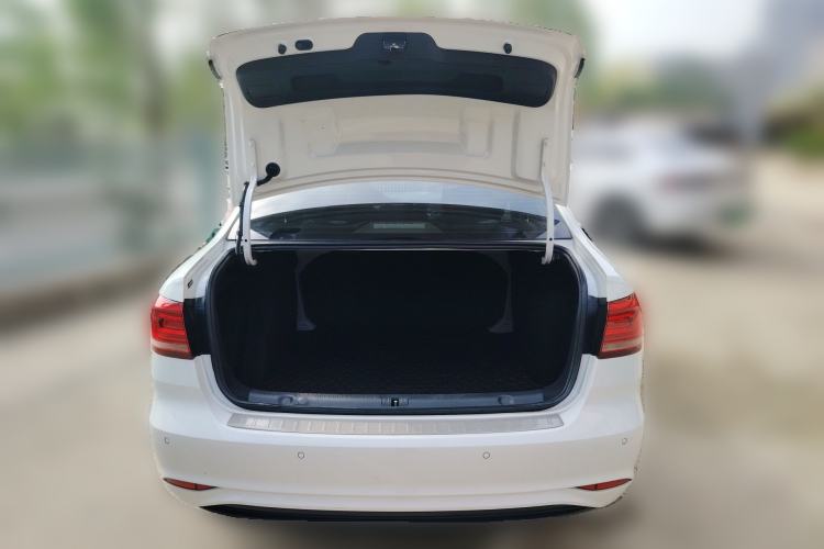 Used Volkswagen Lavida 2019 Lavida Start 1.5L Automatic Trendy Version China VI Standard Trunk