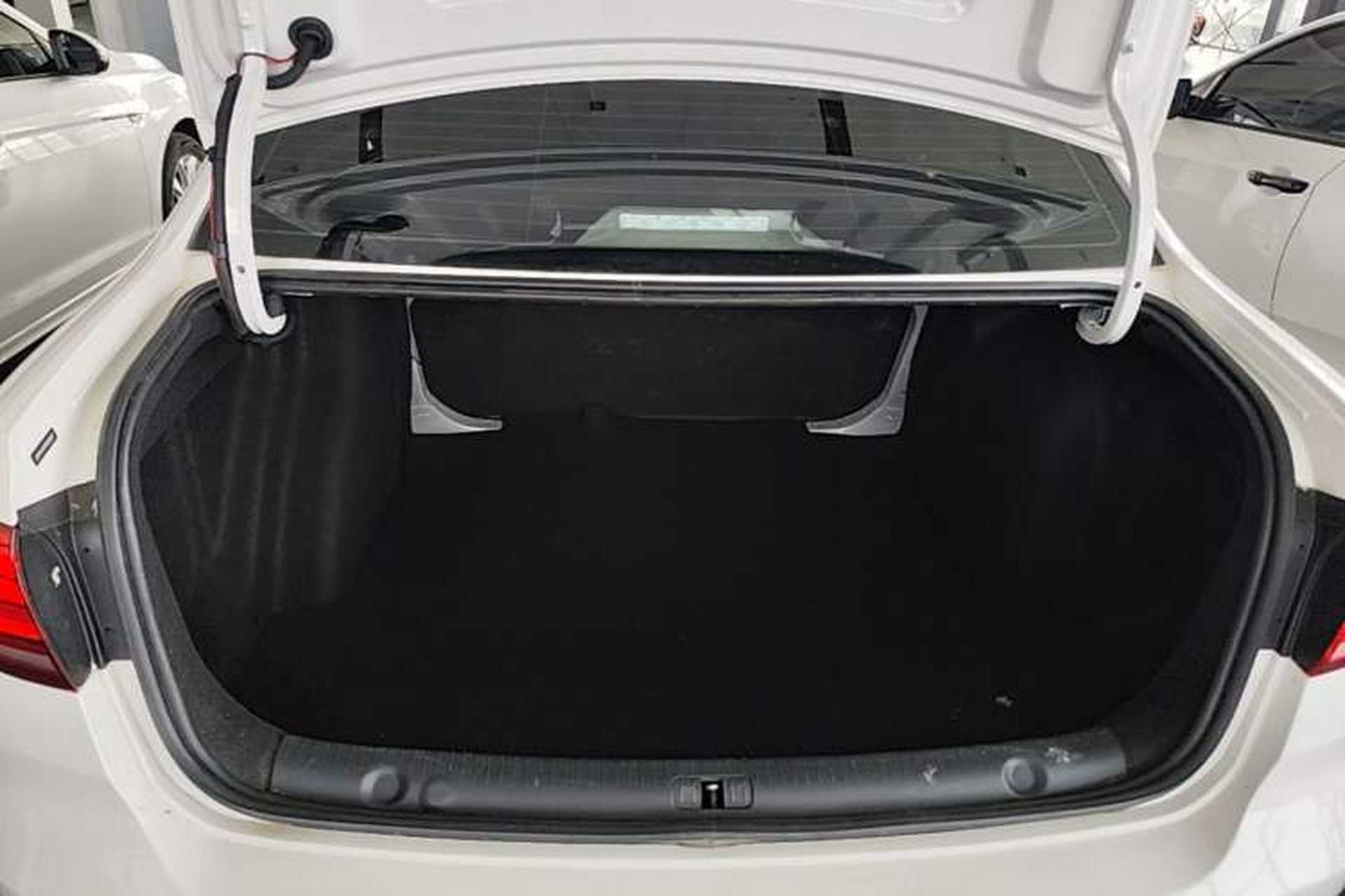 Used Volkswagen Lavida 2019 Lavida Start 1.5L Automatic Trendy Version China VI Standard Trunk