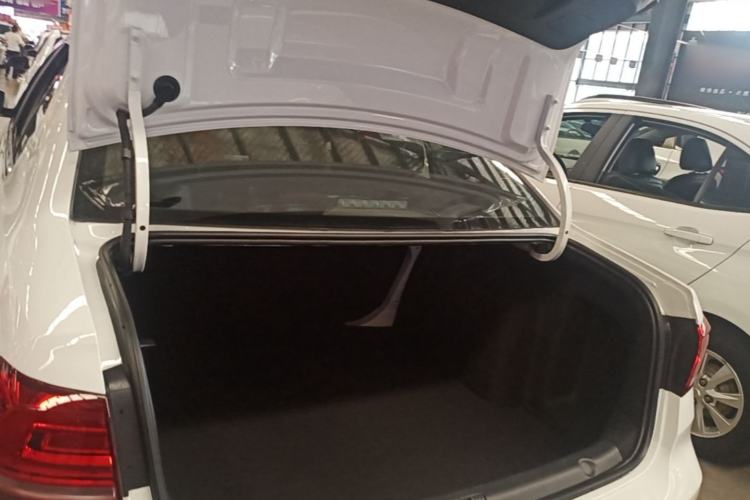 Used Volkswagen Lavida 2019 Lavida Start 1.5L Automatic Comfort Edition China VI Standard Trunk