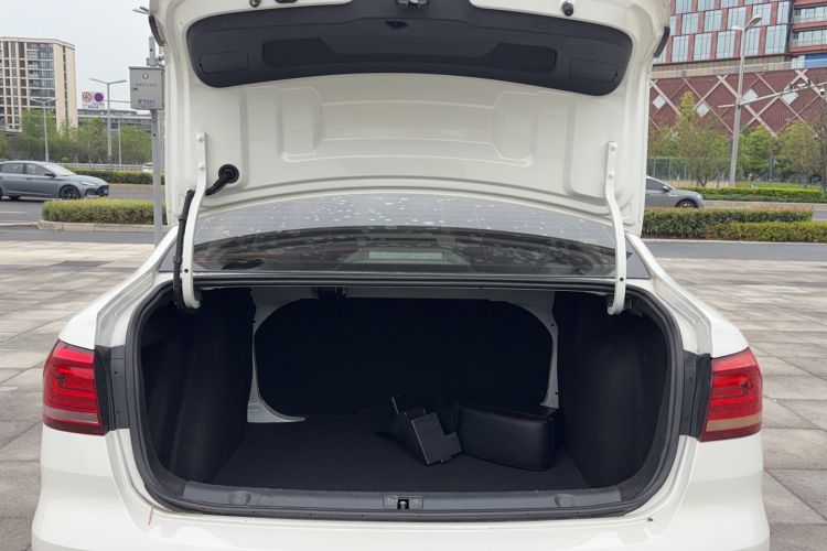 Used Volkswagen Lavida 2019 Lavida Start 1.5L Automatic Trendy Version China VI Standard Trunk