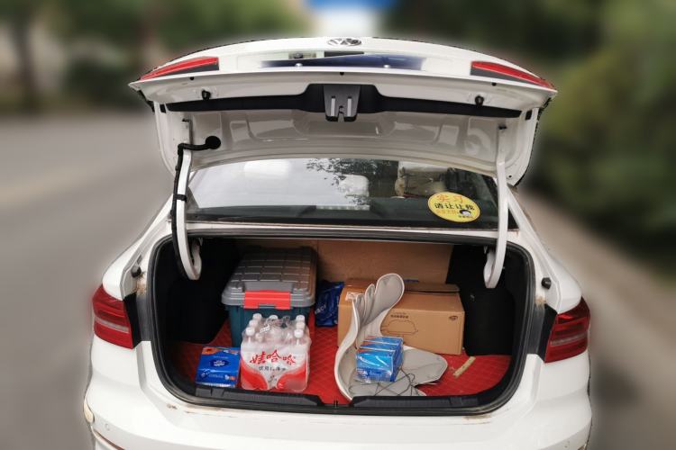 Used Volkswagen Lavida 2019 1.5L Automatic Fashion Edition China VI Trunk