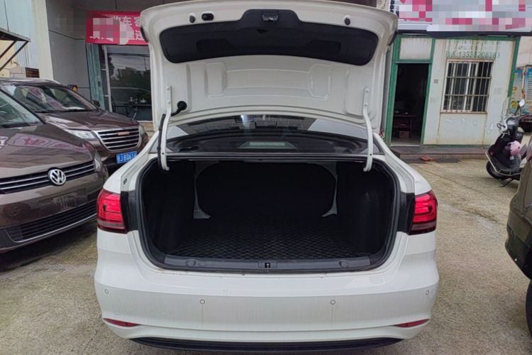 Used Volkswagen Lavida 2019 Lavida Start 1.5L Automatic Trendy Version China VI Standard Trunk