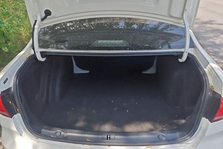 Used Volkswagen Lavida 2019 Lavida Start 1.5L Automatic Trendy Version China VI Standard Trunk