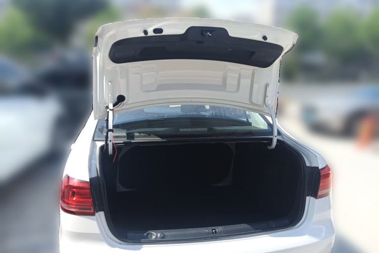 Used Volkswagen Lavida 2019 Lavida Start 1.5L Automatic Trendy Version China VI Standard Trunk