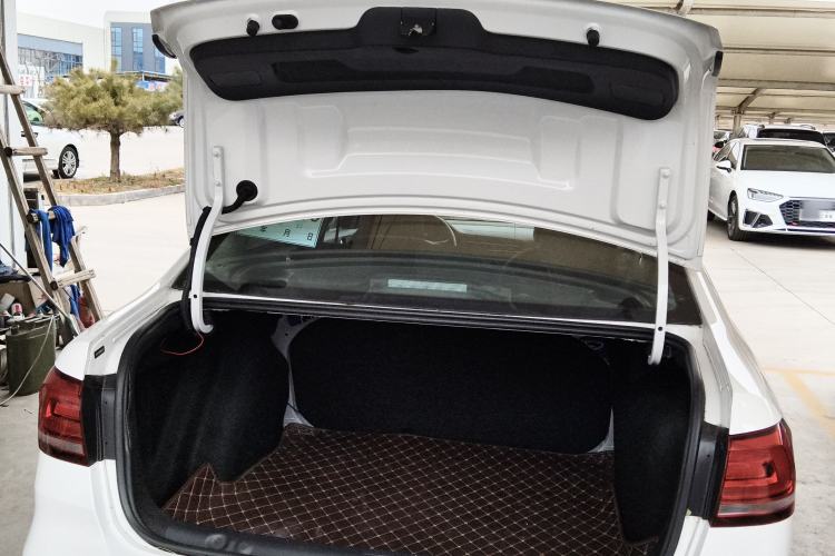 Used Volkswagen Lavida 2019 Lavida Start 1.5L Automatic Trendy Version China VI Standard Trunk