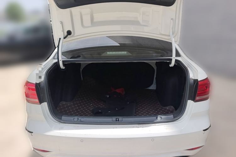 Used Volkswagen Lavida 2019 Lavida Start 1.5L Automatic Trendy Version China VI Standard Trunk