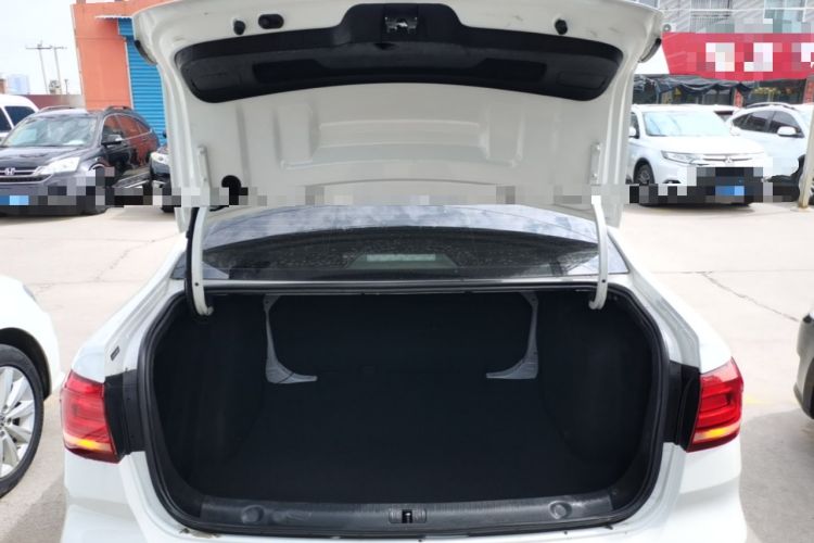 Used Volkswagen Lavida 2019 Lavida Start 1.5L Automatic Trendy Version China VI Standard Trunk