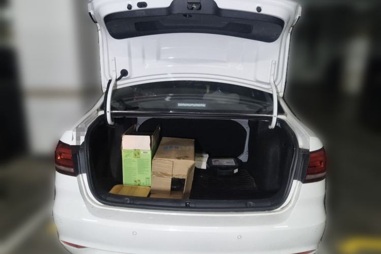 Used Volkswagen Lavida 2019 Lavida Start 1.5L Manual Fashion Edition China VI Standard Trunk