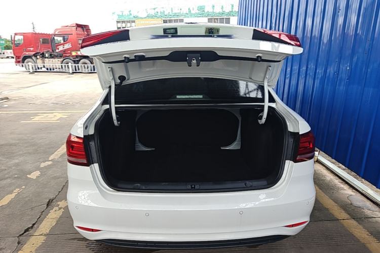 Used Volkswagen Lavida 2019 Lavida Start 1.5L Automatic Trendy Version China VI Standard Trunk