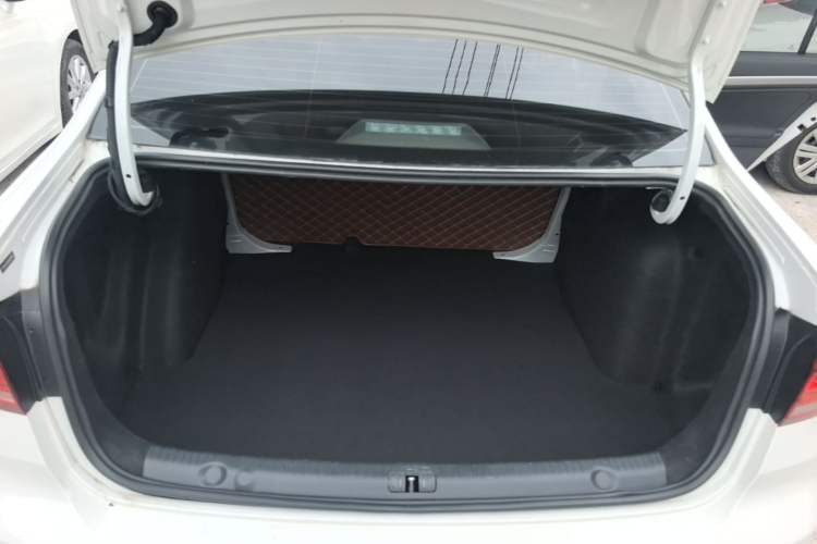 Used Volkswagen Lavida 2019 Lavida Start 1.5L Automatic Trendy Version China VI Standard Trunk