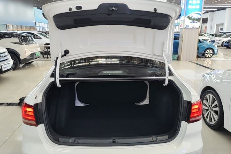 Used Volkswagen Lavida 2019 Lavida Start 1.5L Automatic Comfort Edition China VI Standard Trunk