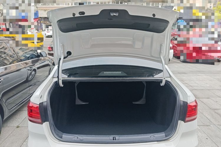 Used Volkswagen Lavida 2019 Lavida Start 1.5L Automatic Comfort Edition China VI Standard Trunk