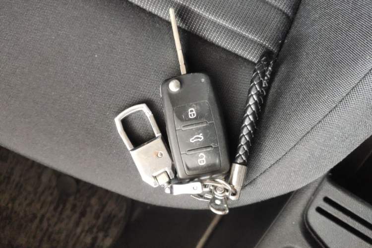 Used Volkswagen Lavida 2019 Lavida Start 1.5L Automatic Trendy Version China VI Standard Vehicle Key