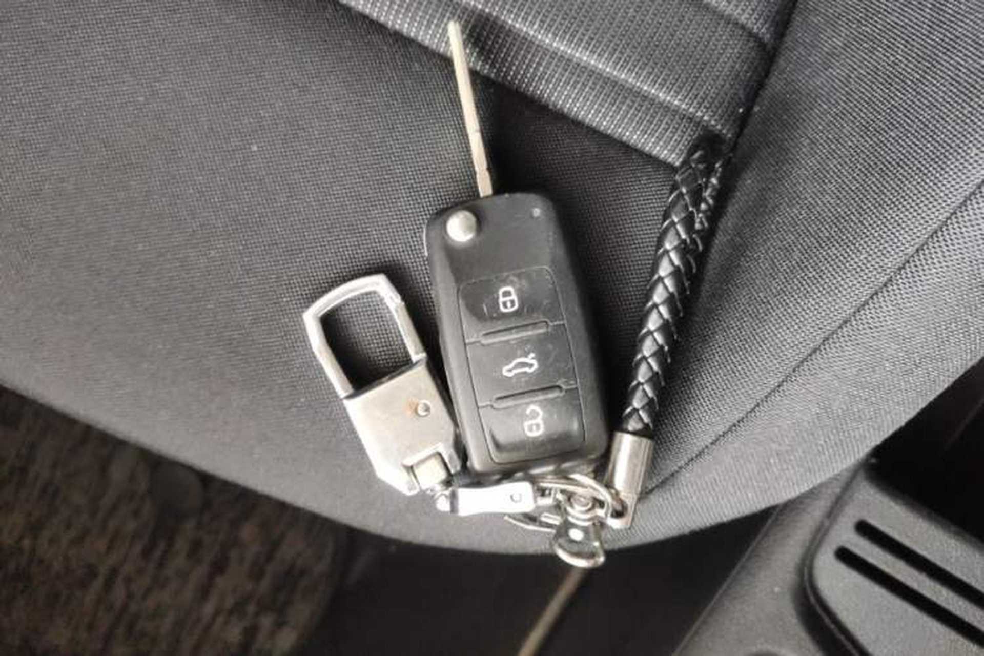 Used Volkswagen Lavida 2019 Lavida Start 1.5L Automatic Trendy Version China VI Standard Vehicle Key