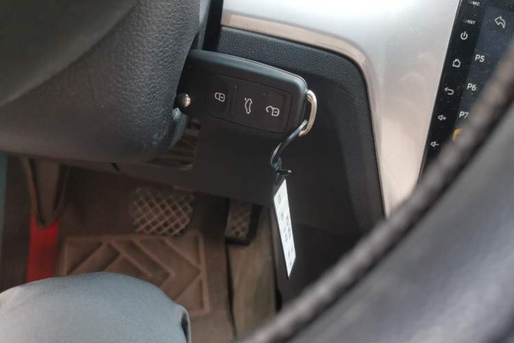 Used Volkswagen Lavida 2019 Lavida Start 1.5L Automatic Trendy Version China VI Standard Vehicle Key