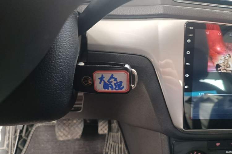 Used Volkswagen Lavida 2019 Lavida Start 1.5L Automatic Trendy Version China VI Standard Vehicle Key