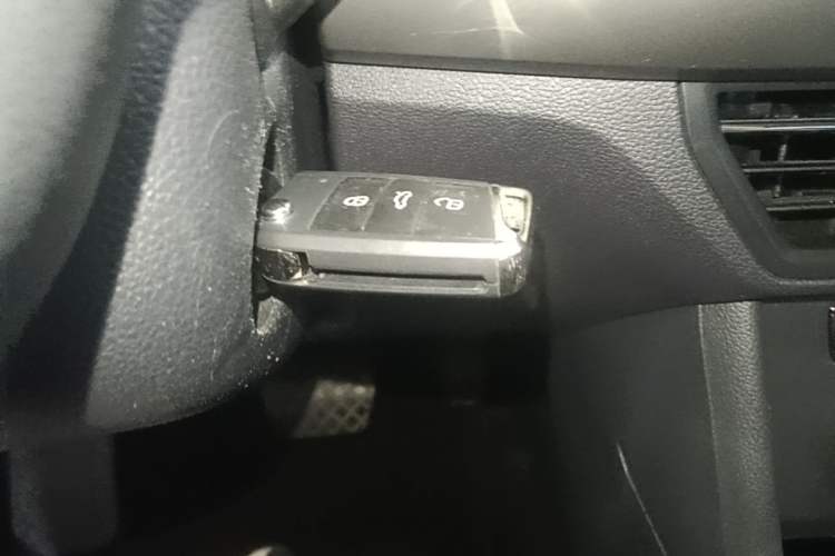 Used Volkswagen Lavida 2019 1.5L Automatic Comfort Edition China VI Standard Vehicle Key