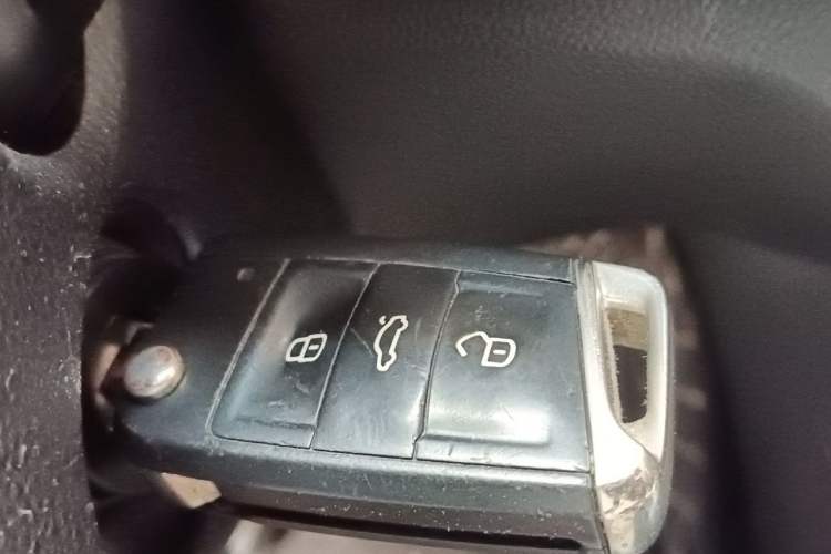 Used Volkswagen Lavida 2019 1.5L Manual Comfort Edition China VI Standard Vehicle Key