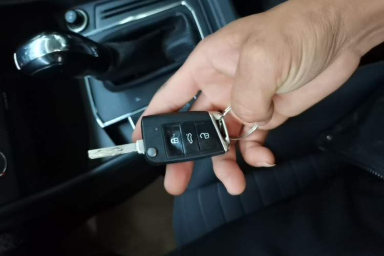 Used Volkswagen Lavida 2019 1.5L Automatic Vision Edition China VI Standard Vehicle Key