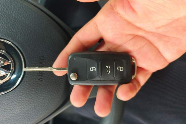 Used Volkswagen Lavida 2019 Lavida Start 1.5L Automatic Trendy Version China VI Standard Vehicle Key