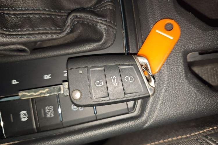 Used Volkswagen Lavida 2019 280TSI DSG Comfort Edition China VI standard Vehicle Key