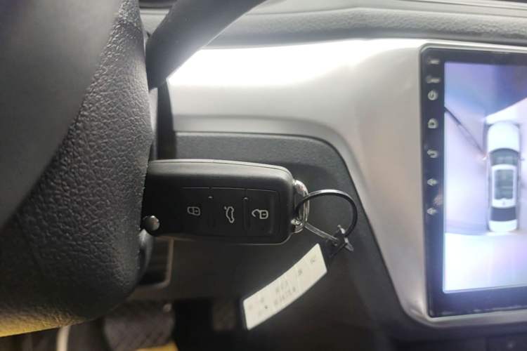 Used Volkswagen Lavida 2019 Lavida Start 1.5L Automatic Trendy Version China VI Standard Vehicle Key