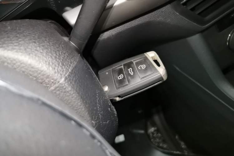 Used Volkswagen Lavida 2019 1.5L Automatic Comfort Edition China VI Standard Vehicle Key