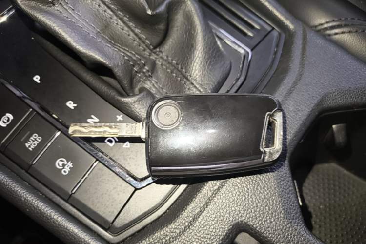 Used Volkswagen Lavida 2019 1.5L Automatic Comfort Edition China VI Standard Vehicle Key