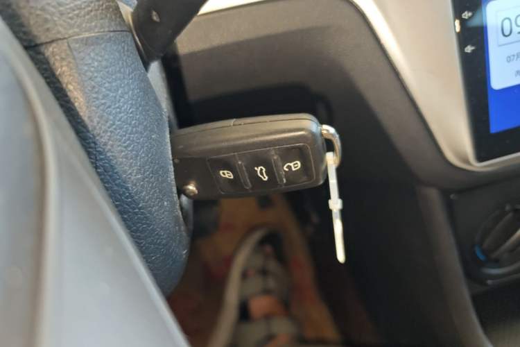Used Volkswagen Lavida 2019 Lavida Start 1.5L Automatic Trendy Version China VI Standard Vehicle Key