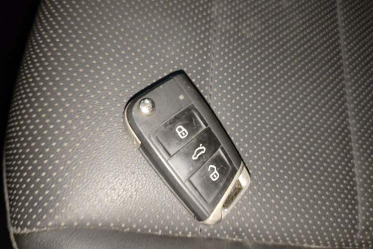 Used Volkswagen Lavida 2019 1.5L Automatic Comfort Edition China VI Standard Vehicle Key