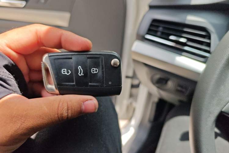 Used Volkswagen Lavida 2019 1.5L Automatic Fashion Edition China VI Vehicle Key