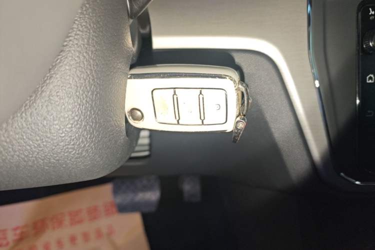 Used Volkswagen Lavida 2019 Lavida Start 1.5L Automatic Comfort Edition China VI Standard Vehicle Key