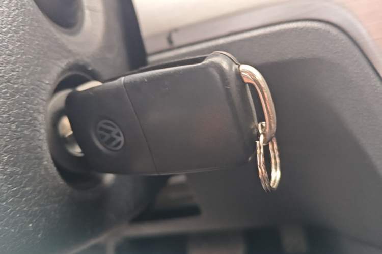 Used Volkswagen Lavida 2019 Lavida Start 1.5L Automatic Comfort Edition China VI Standard Vehicle Key