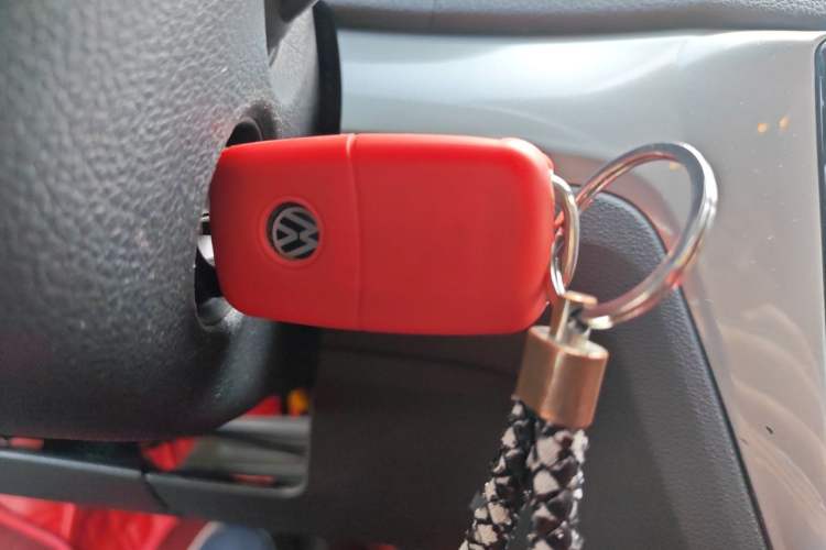 Used Volkswagen Lavida 2019 Lavida Start 1.5L Automatic Trendy Version China VI Standard Vehicle Key