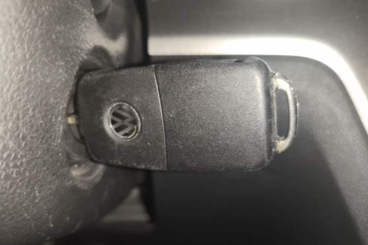 Used Volkswagen Lavida 2019 Lavida Start 1.5L Manual Fashion Edition China VI Standard Vehicle Key