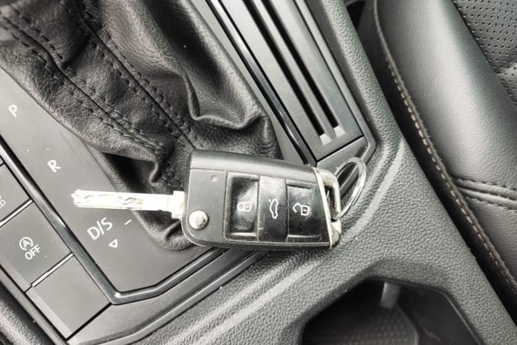 Used Volkswagen Lavida 2019 1.5L Automatic Comfort Edition China VI Standard Vehicle Key