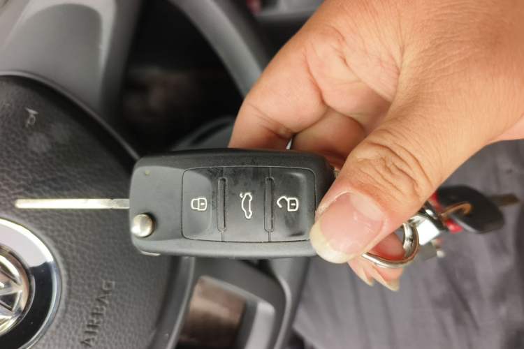 Used Volkswagen Lavida 2019 Lavida Start 1.5L Automatic Trendy Version China VI Standard Vehicle Key