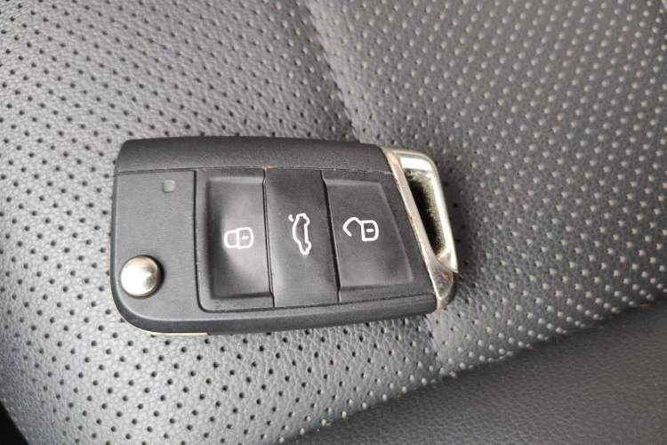 Used Volkswagen Lavida 2019 1.5L Automatic Comfort Edition China VI Standard Vehicle Key
