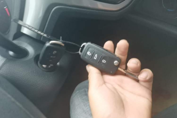 Used Volkswagen Lavida 2019 Lavida Start 1.5L Automatic Trendy Version China VI Standard Vehicle Key